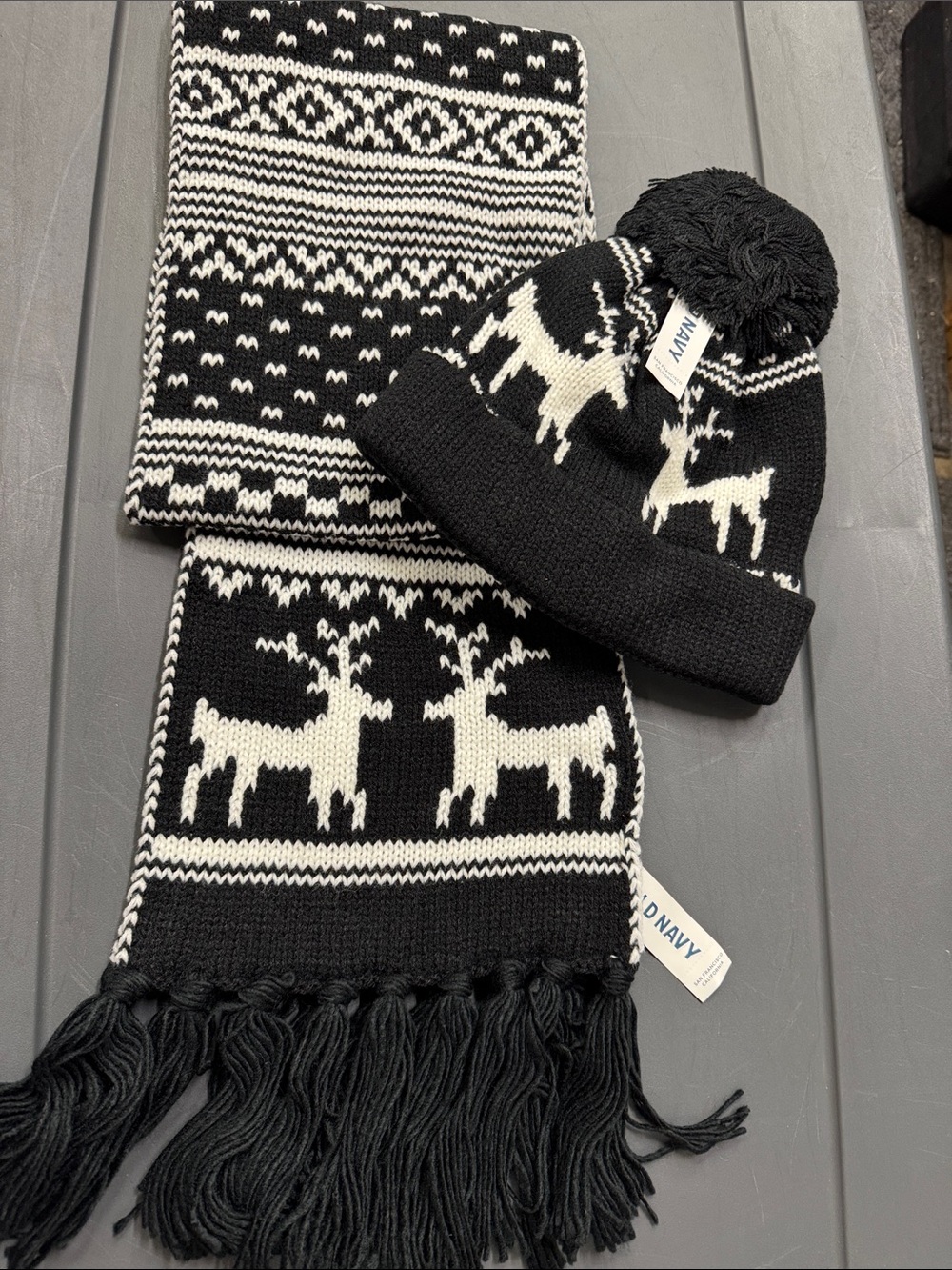 Old Navy black  & White Reindeer Knit Hat and Scarf Set